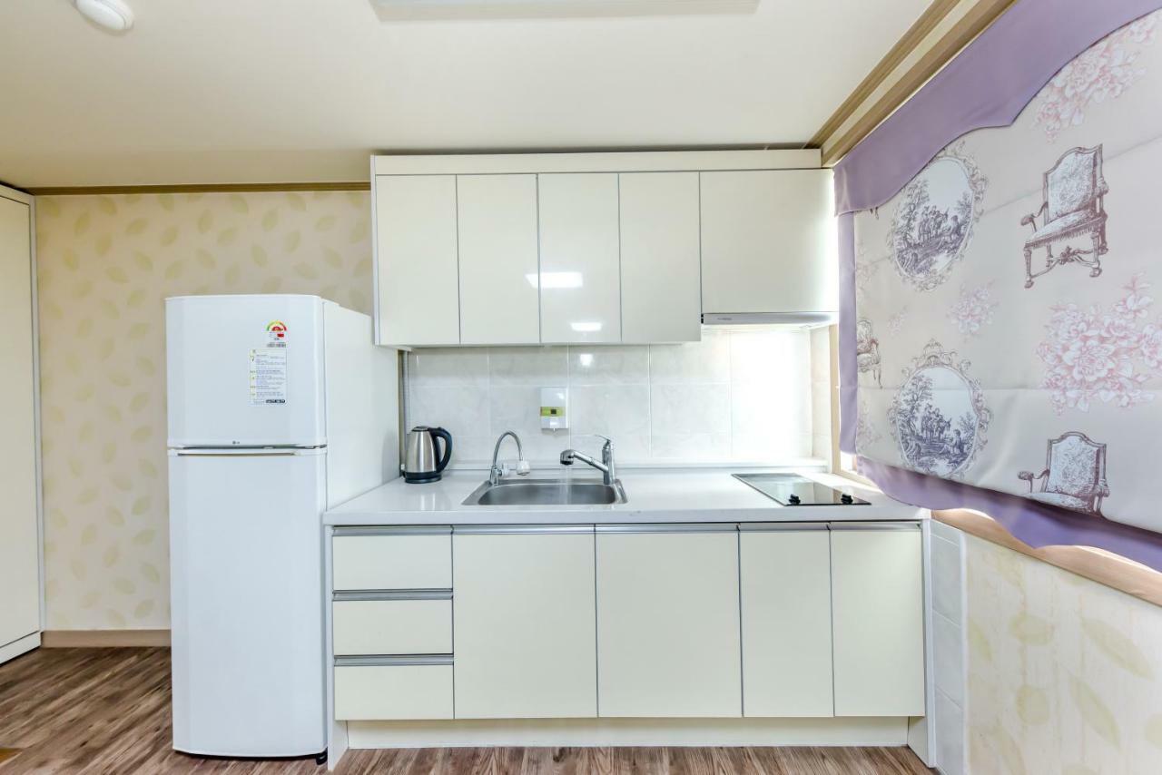 Tamragio Residence Hotel เมืองเชจู ภายนอก รูปภาพ